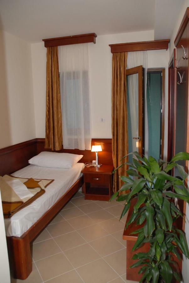 Apartments Krapina Budva Exterior foto